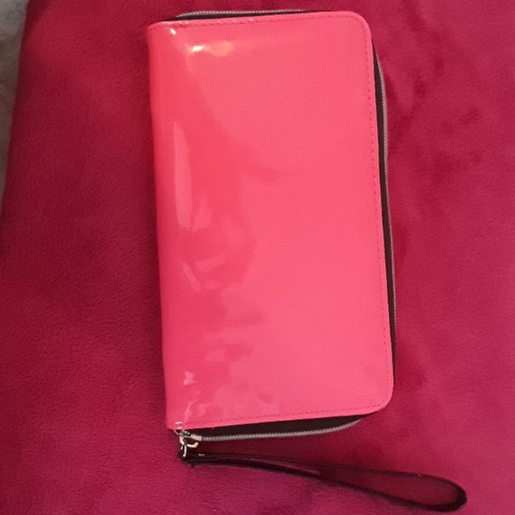 Wallet - Picture 2 of 3